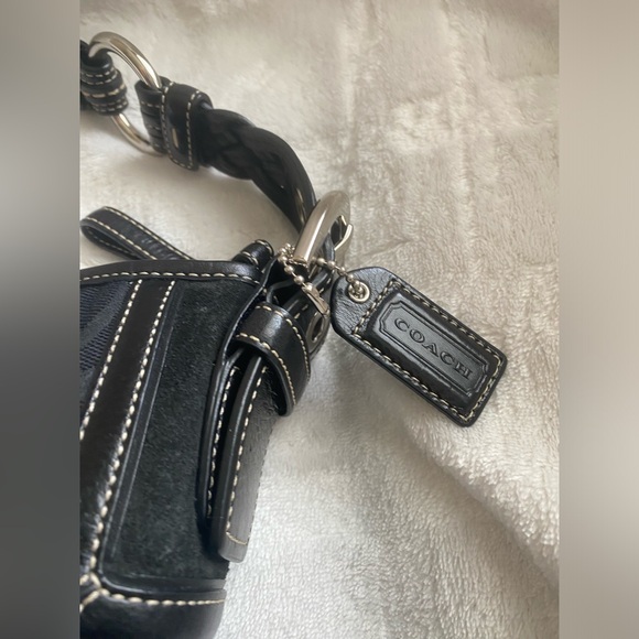 COACH Signature Canvas Black Hobo Handbag - Picture 4 of 9